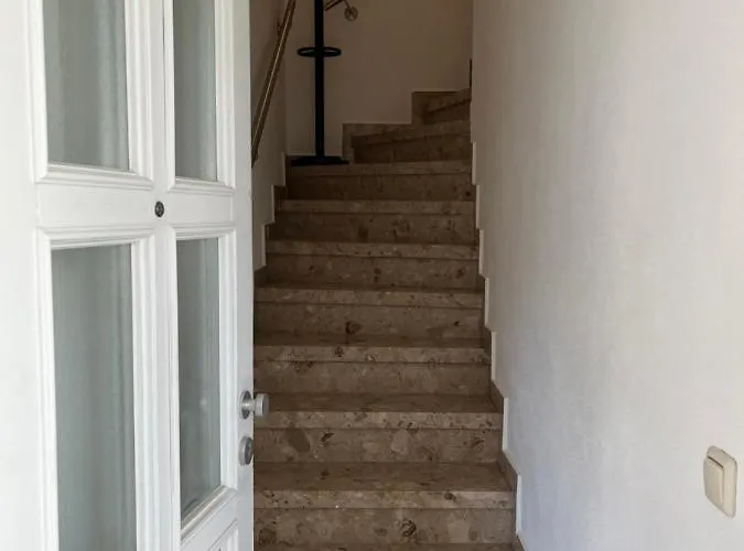 Apartment Attraktives Im Stadtzentrum Balkon Lift Plauen