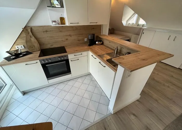 Attraktives Im Stadtzentrum Balkon Lift * Plauen