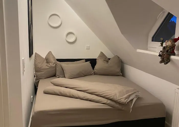 Apartment Attraktives Im Stadtzentrum Balkon Lift